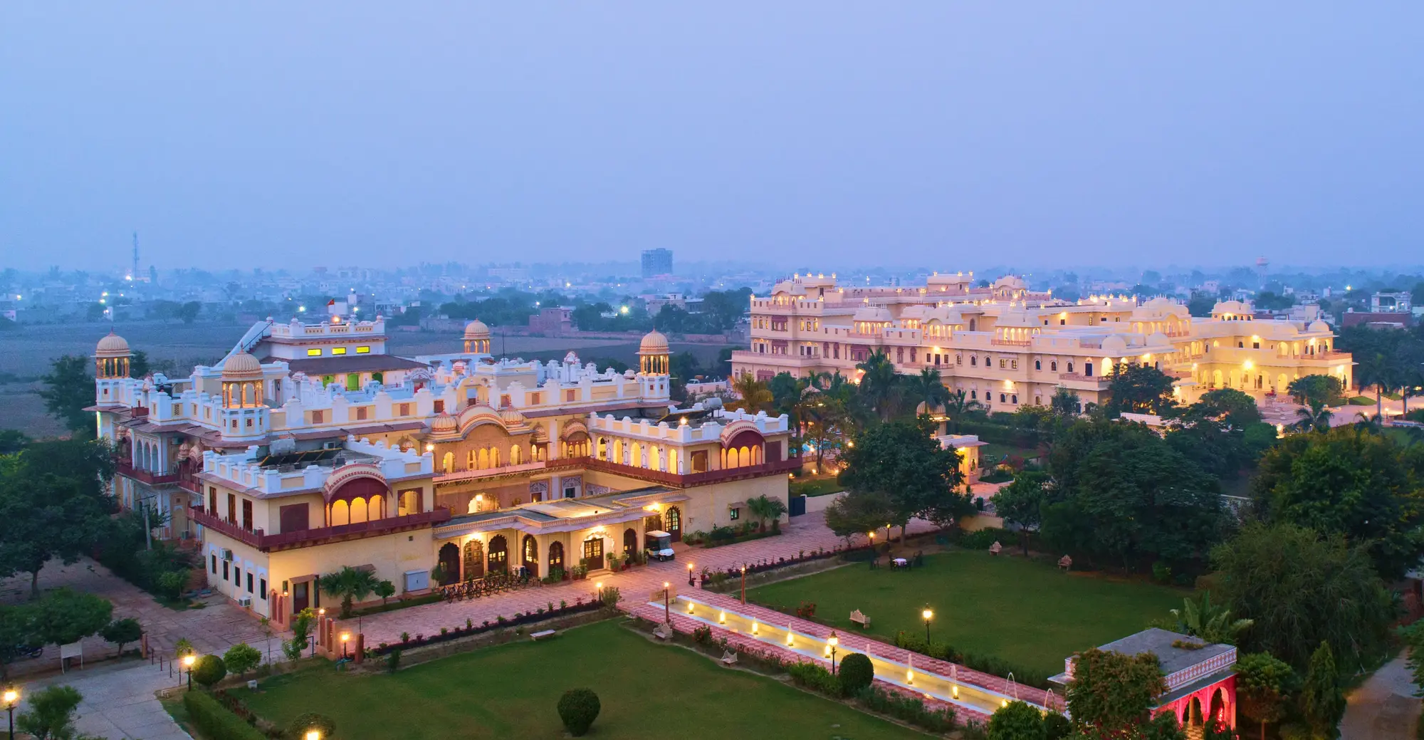 laxmi-vilas-4