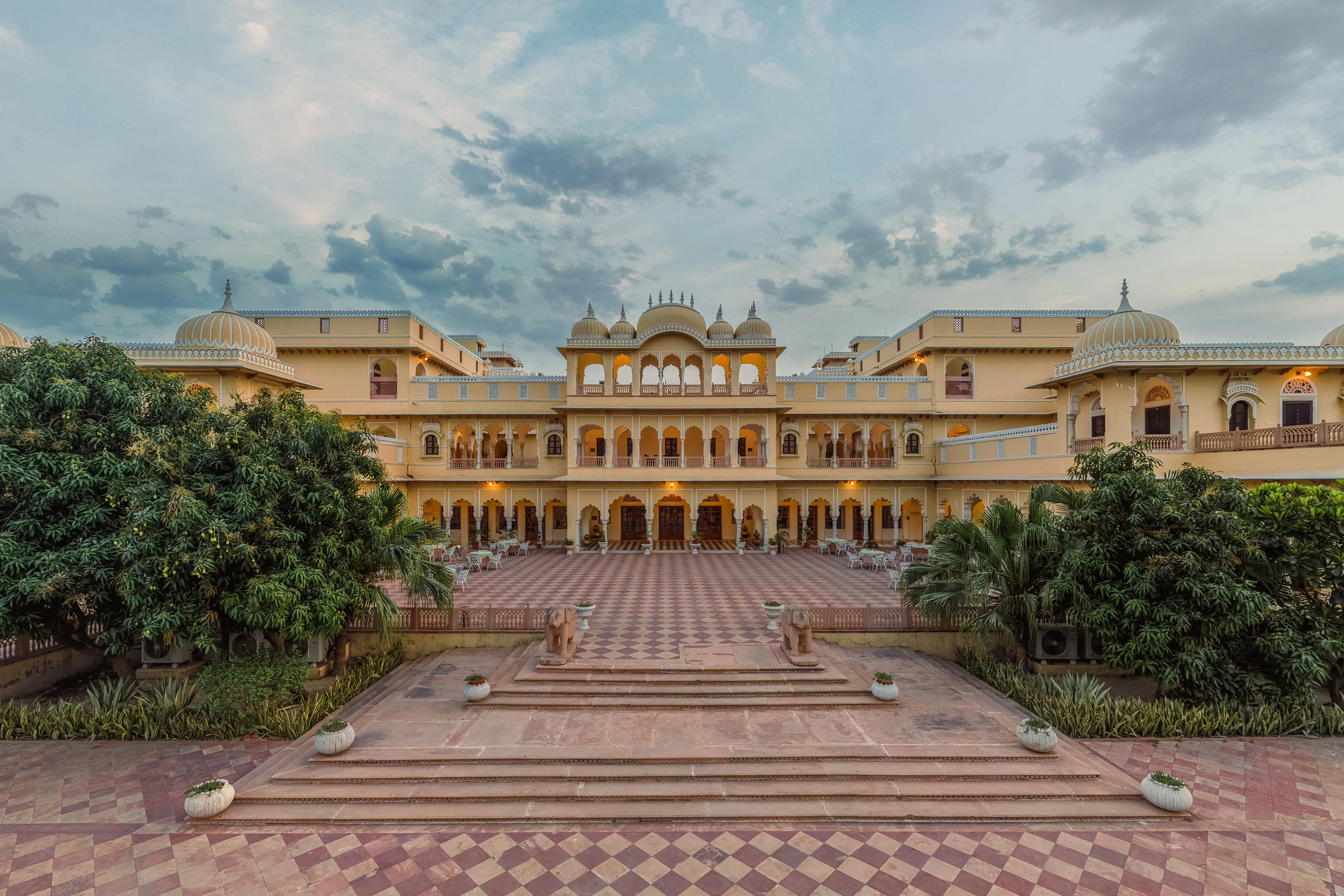 Offers at Laxmi Vilas Palace